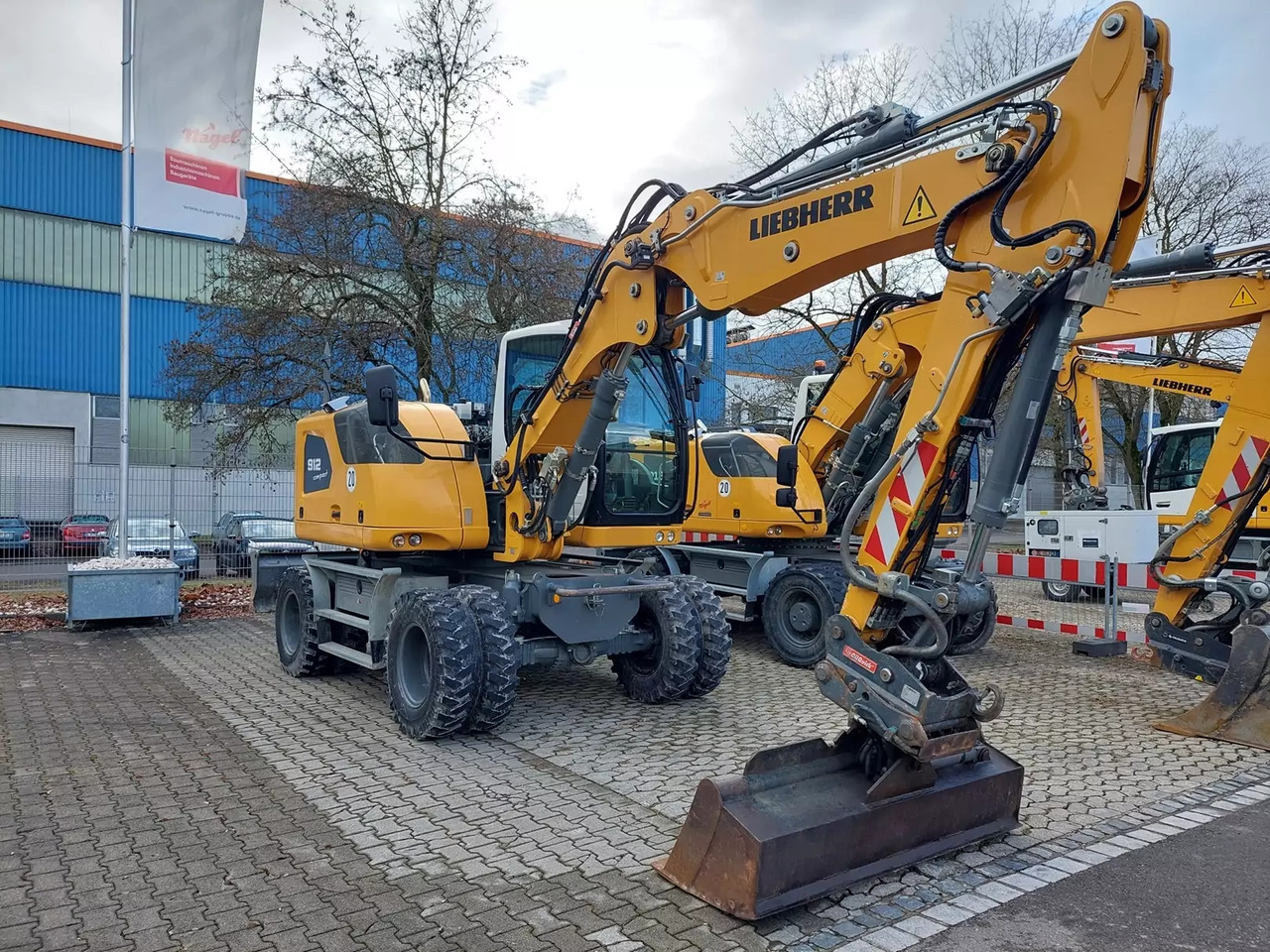 2018 Liebherr A 912 Compact - 휠 굴삭기 : 사진 2 2018 Liebherr A 912 Compact - 휠 굴삭기 : 사진 2
