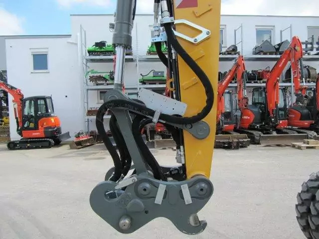 휠 굴삭기 2022 Liebherr A 913 Compact G6.0-D : 사진 8