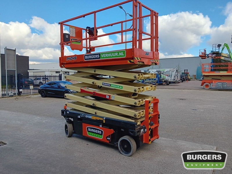 JLG R4045 - 시저 리프트 : 사진 5 JLG R4045 - 시저 리프트 : 사진 5