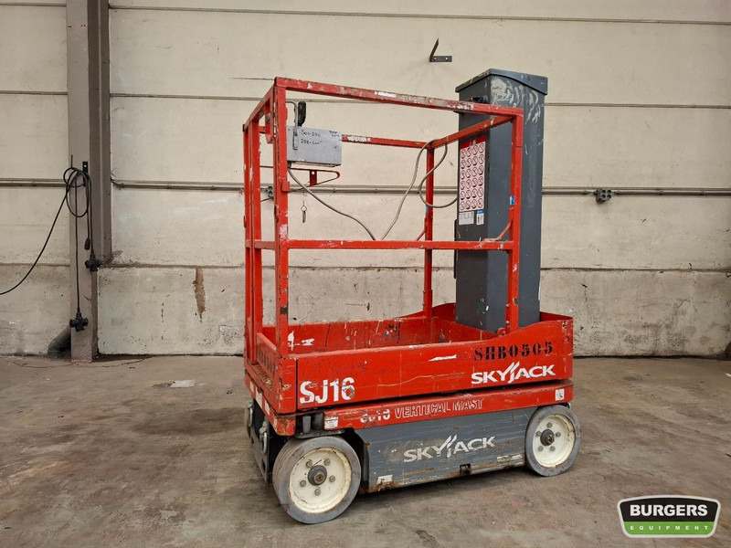 Skyjack SJ16 - 고가작업 플랫폼 : 사진 1 Skyjack SJ16 - 고가작업 플랫폼 : 사진 1