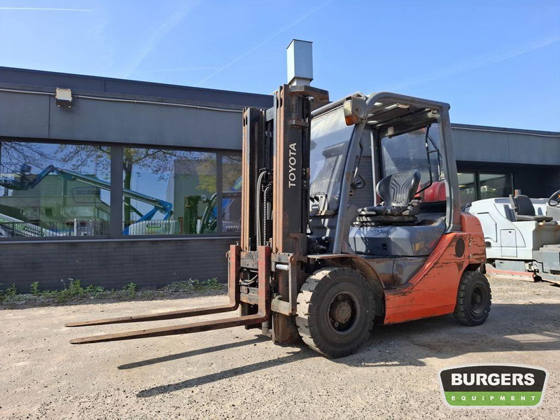 Toyota 02-8FGF20 - LPG 지게차 : 사진 1 Toyota 02-8FGF20 - LPG 지게차 : 사진 1