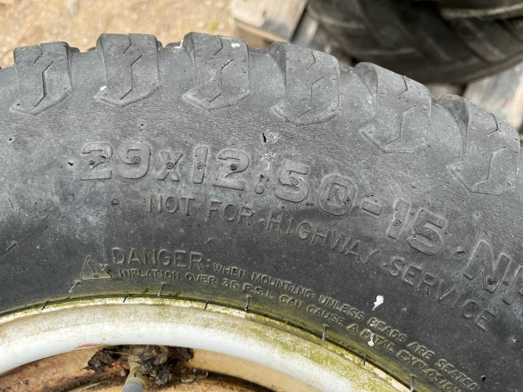29X12.50-15 Hjul / Wheels Metrac - 휠 및 타이어 패키지 : 사진 2 29X12.50-15 Hjul / Wheels Metrac - 휠 및 타이어 패키지 : 사진 2