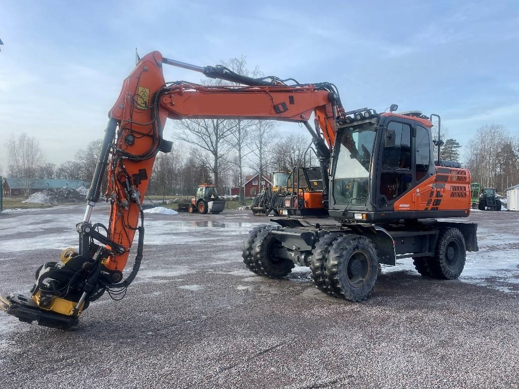Doosan DX 140 W-5 Dismantled: only spare parts - 휠 굴삭기 : 사진 3 Doosan DX 140 W-5 Dismantled: only spare parts - 휠 굴삭기 : 사진 3