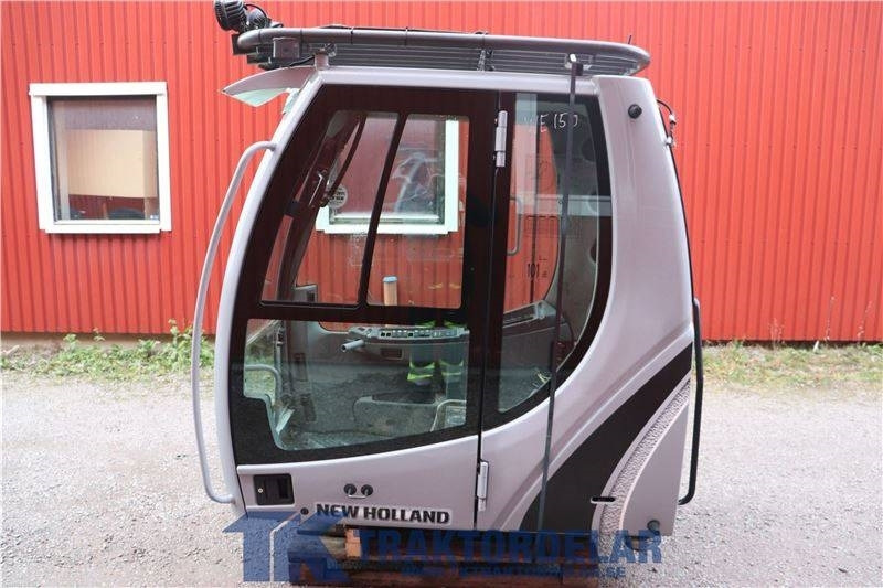 New Holland WE150C - 운전실 농업용 기계 용 : 사진 4 New Holland WE150C - 운전실 농업용 기계 용 : 사진 4
