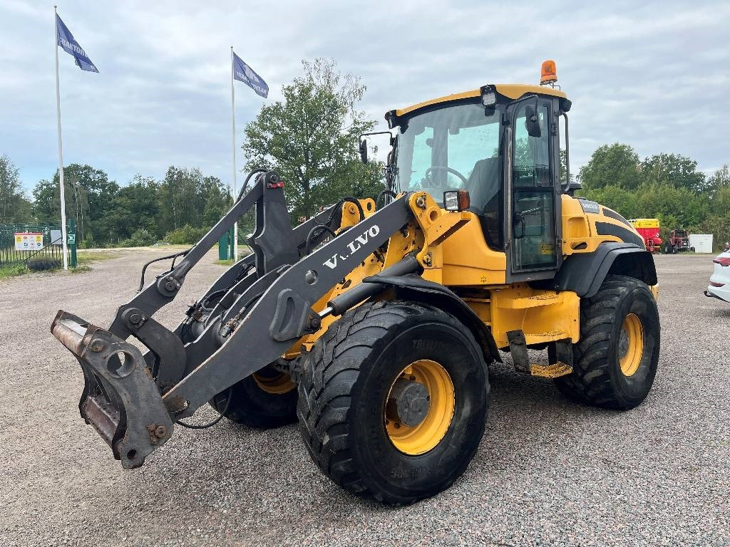 Volvo L 45 G TP/S Dismantled. Only spare parts - 휠 로더 : 사진 2 Volvo L 45 G TP/S Dismantled. Only spare parts - 휠 로더 : 사진 2