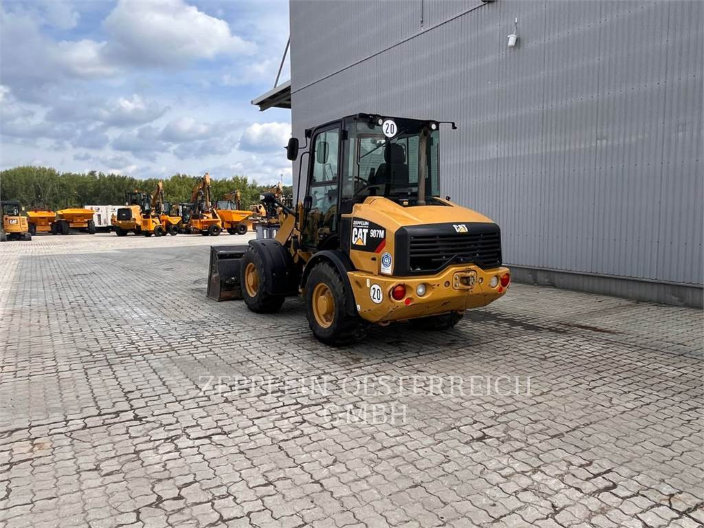 CAT 907M - 휠 로더 : 사진 4 CAT 907M - 휠 로더 : 사진 4