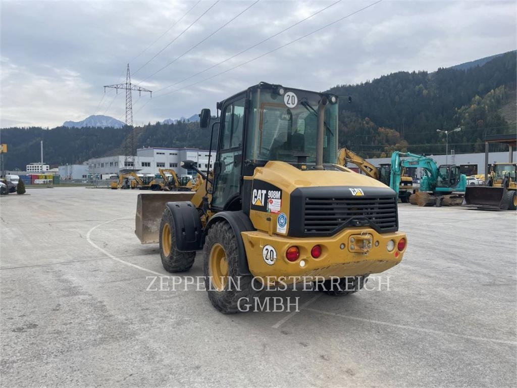 CAT 908M - 휠 로더 : 사진 4 CAT 908M - 휠 로더 : 사진 4