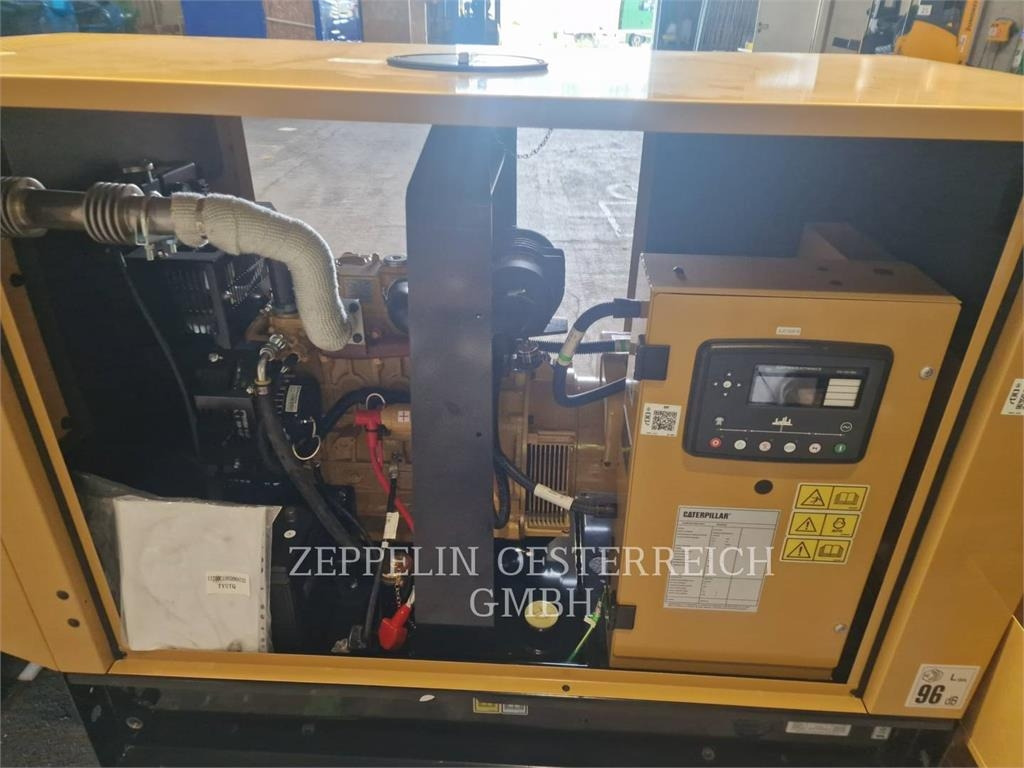CAT DE13,5E3 B - 발전기 세트 : 사진 2 CAT DE13,5E3 B - 발전기 세트 : 사진 2