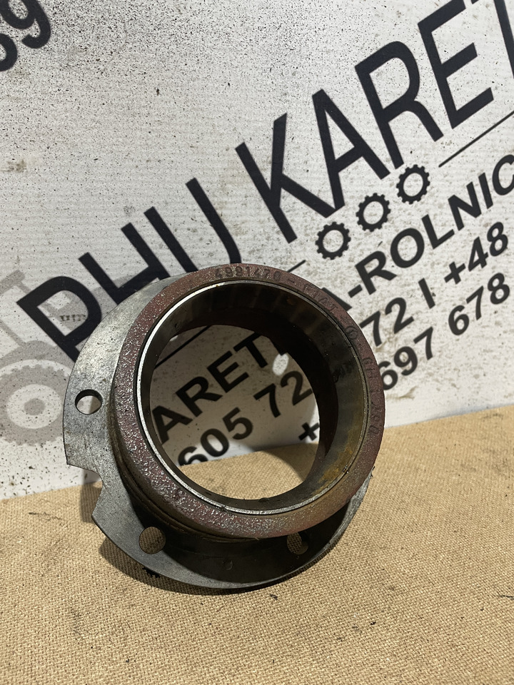 Fiat Ford New Holland - wspornik dyferencjału support 4991470 - 차동기어 농업용 기계 용 : 사진 1 Fiat Ford New Holland - wspornik dyferencjału support 4991470 - 차동기어 농업용 기계 용 : 사진 1