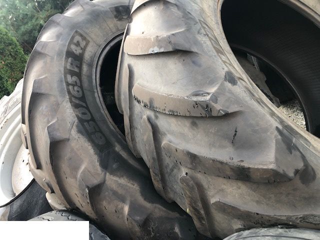Michelin 650/65 R42 - 타이어 농업용 기계 용 : 사진 1 Michelin 650/65 R42 - 타이어 농업용 기계 용 : 사진 1