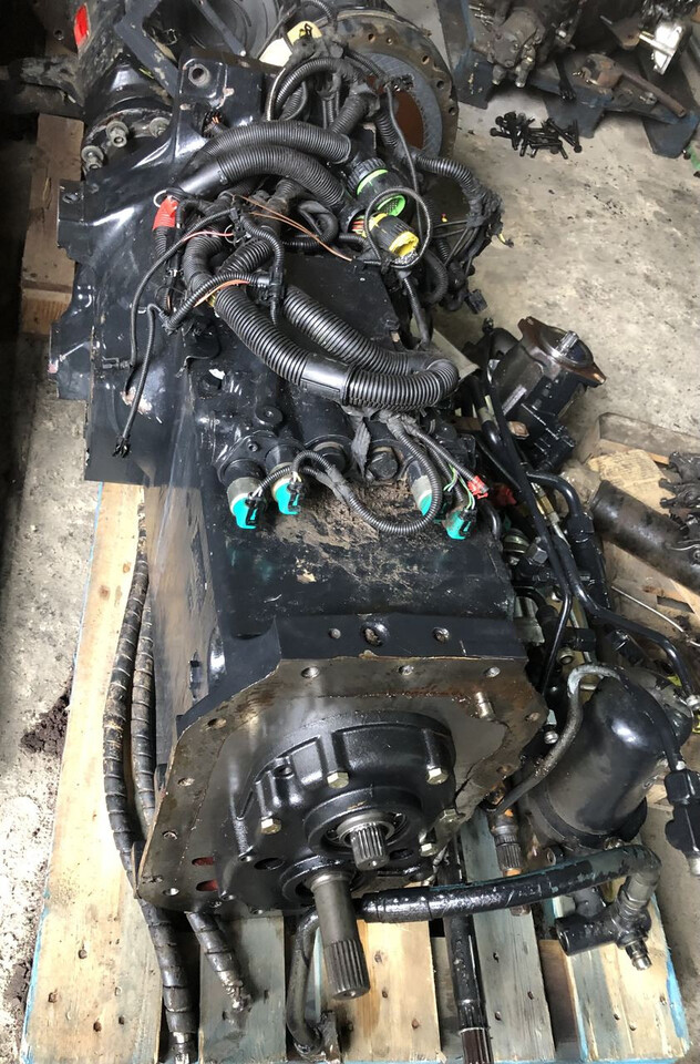 New Holland 6010-skrzynia biegów/New Holland/Case - 기어박스 농업용 기계 용 : 사진 2 New Holland 6010-skrzynia biegów/New Holland/Case - 기어박스 농업용 기계 용 : 사진 2