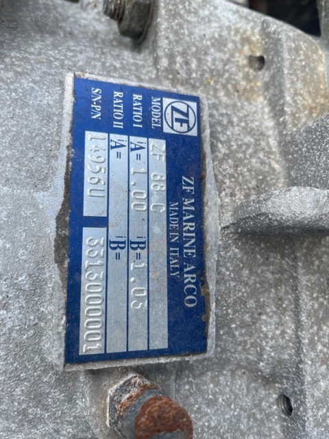 ZF MARINE ARCO transmission ZF 88 C - 변속기 : 사진 2 ZF MARINE ARCO transmission ZF 88 C - 변속기 : 사진 2