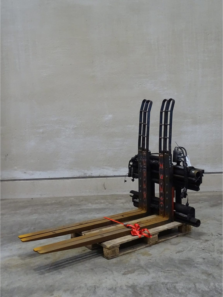 Durwen Double pallet clamp FEM3 DPK30C - 부착물 자재 취급 장비 용 : 사진 1 Durwen Double pallet clamp FEM3 DPK30C - 부착물 자재 취급 장비 용 : 사진 1