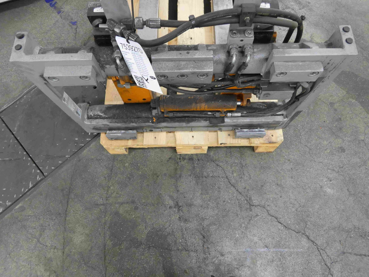 Durwen Fork positioner FEM 2 RZV25 - 부착물 자재 취급 장비 용 : 사진 4 Durwen Fork positioner FEM 2 RZV25 - 부착물 자재 취급 장비 용 : 사진 4