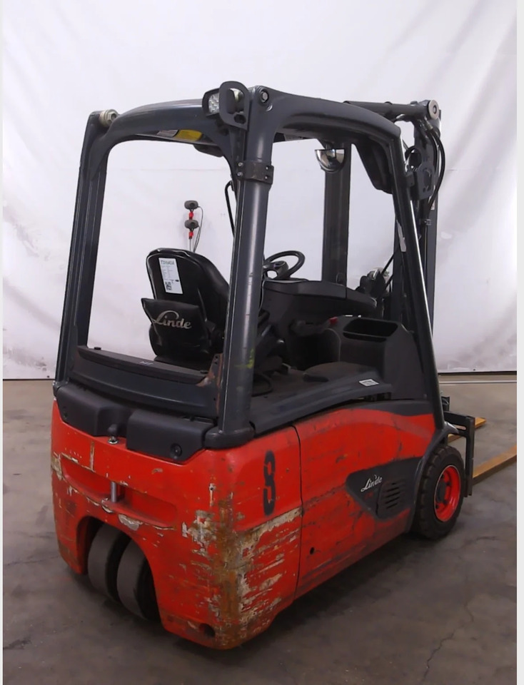 Linde E16-02 - 전기 지게차 : 사진 3 Linde E16-02 - 전기 지게차 : 사진 3