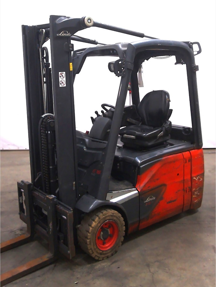 Linde E16-02 - 전기 지게차 : 사진 1 Linde E16-02 - 전기 지게차 : 사진 1