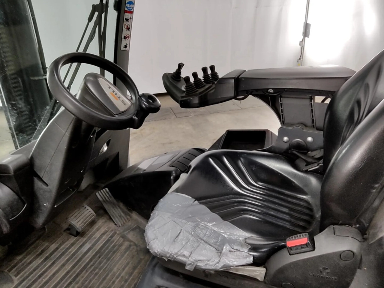 STILL RX70-25 - 디젤 지게차 : 사진 3 STILL RX70-25 - 디젤 지게차 : 사진 3