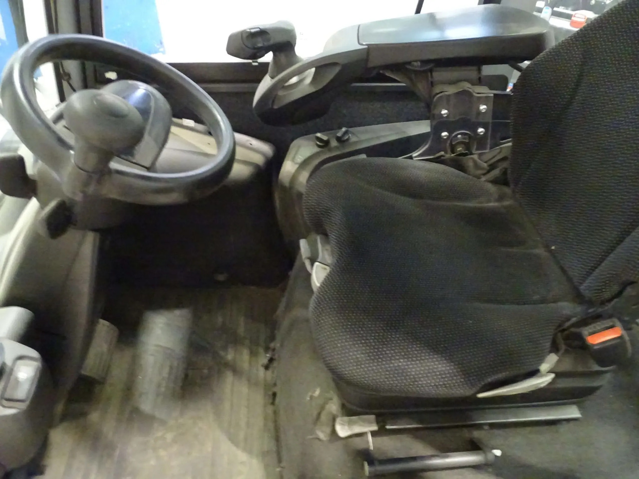 STILL RX70-50 - 디젤 지게차 : 사진 3 STILL RX70-50 - 디젤 지게차 : 사진 3