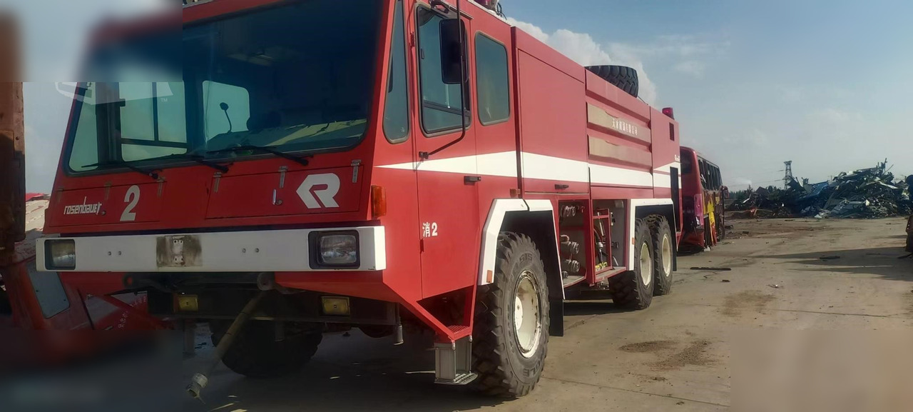 1995 ROSENBAUER FOX - 소방차 : 사진 1 1995 ROSENBAUER FOX - 소방차 : 사진 1