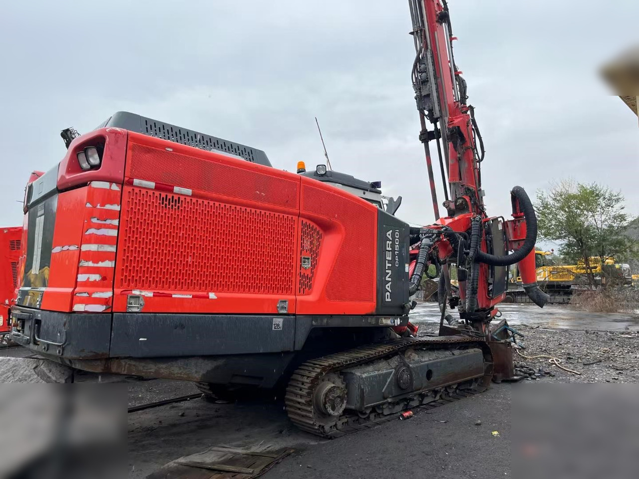 2017 SANDVIK DP1500I - 드릴링 리그 : 사진 1 2017 SANDVIK DP1500I - 드릴링 리그 : 사진 1
