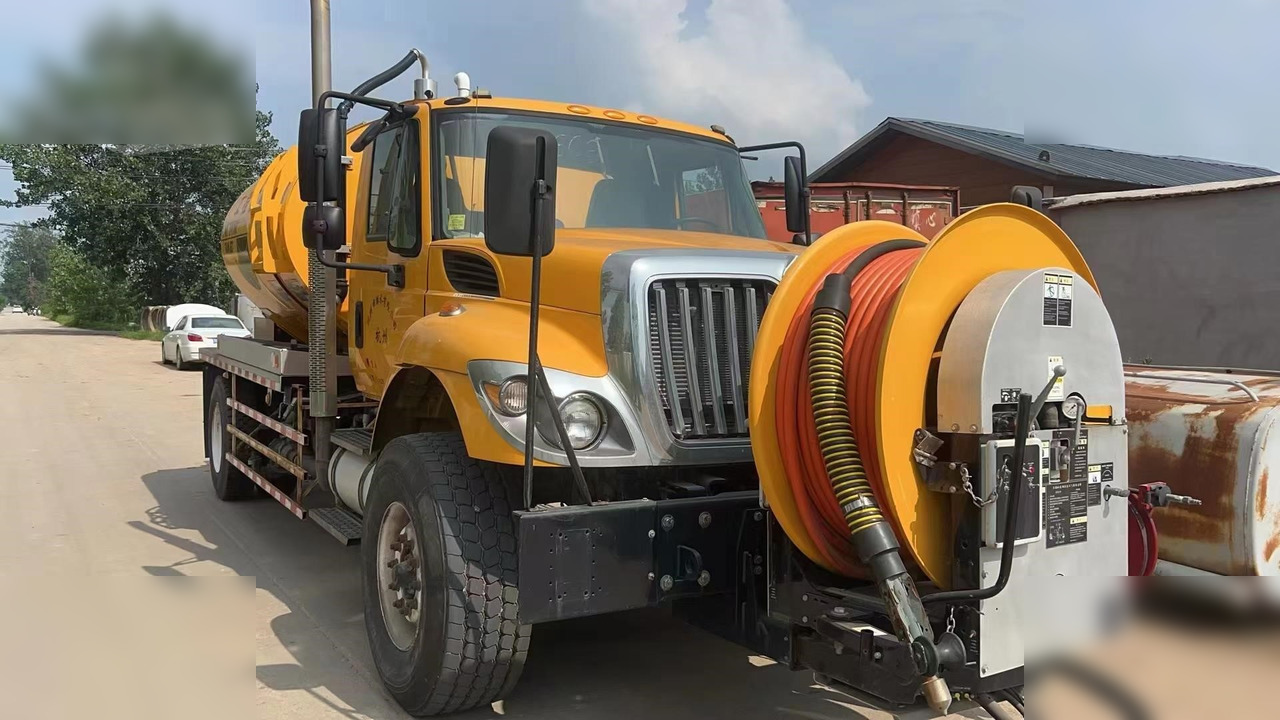 2017 VACTOR RAMJET - 진공 흡입 트럭 : 사진 2 2017 VACTOR RAMJET - 진공 흡입 트럭 : 사진 2