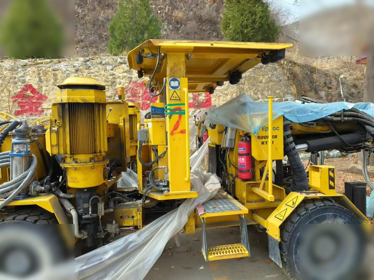 2021 EPIROC BOOMER K111 - 방향성 보링 머신 : 사진 1 2021 EPIROC BOOMER K111 - 방향성 보링 머신 : 사진 1