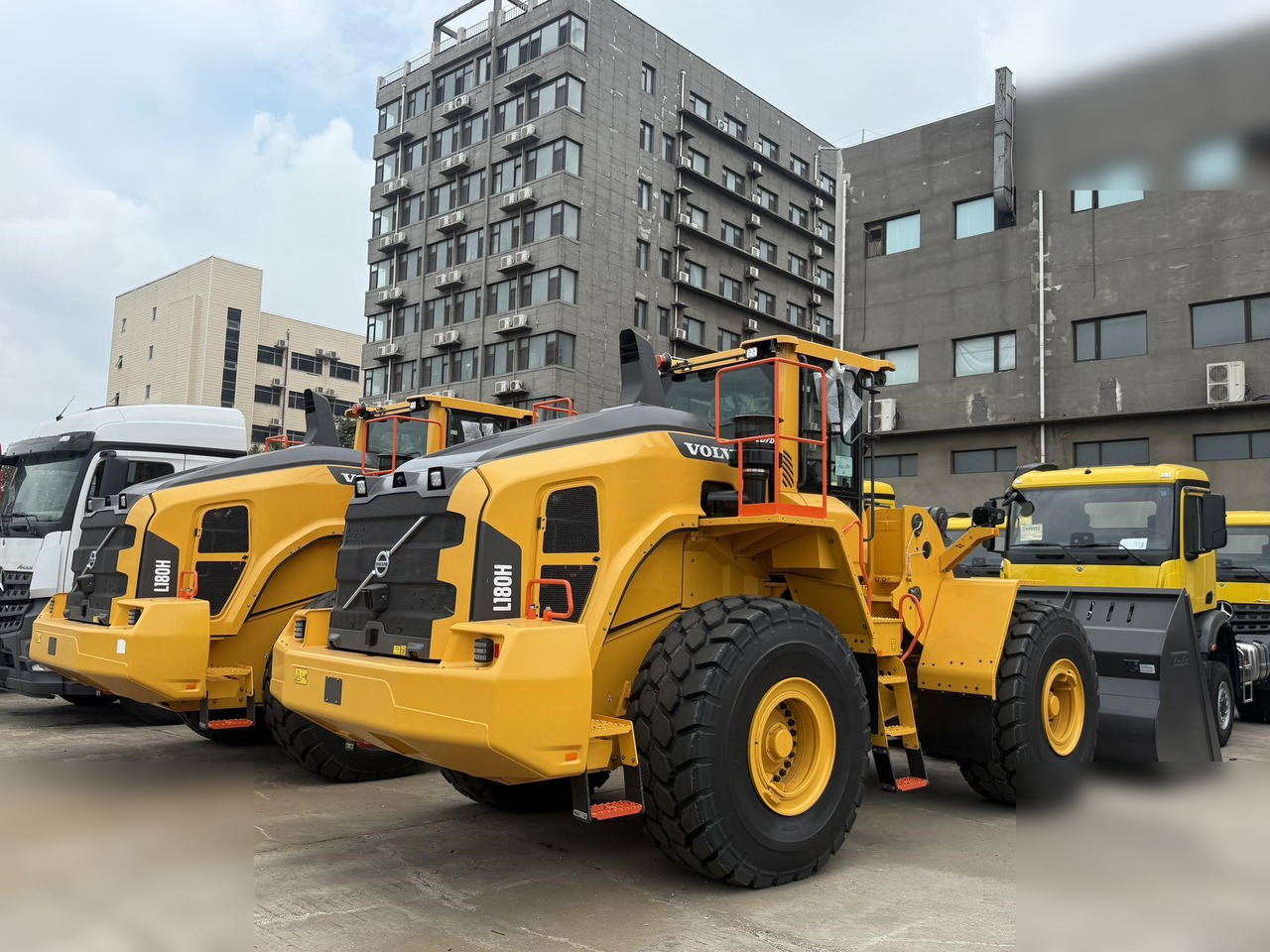 2025 VOLVO L180H - 휠 로더 : 사진 3 2025 VOLVO L180H - 휠 로더 : 사진 3