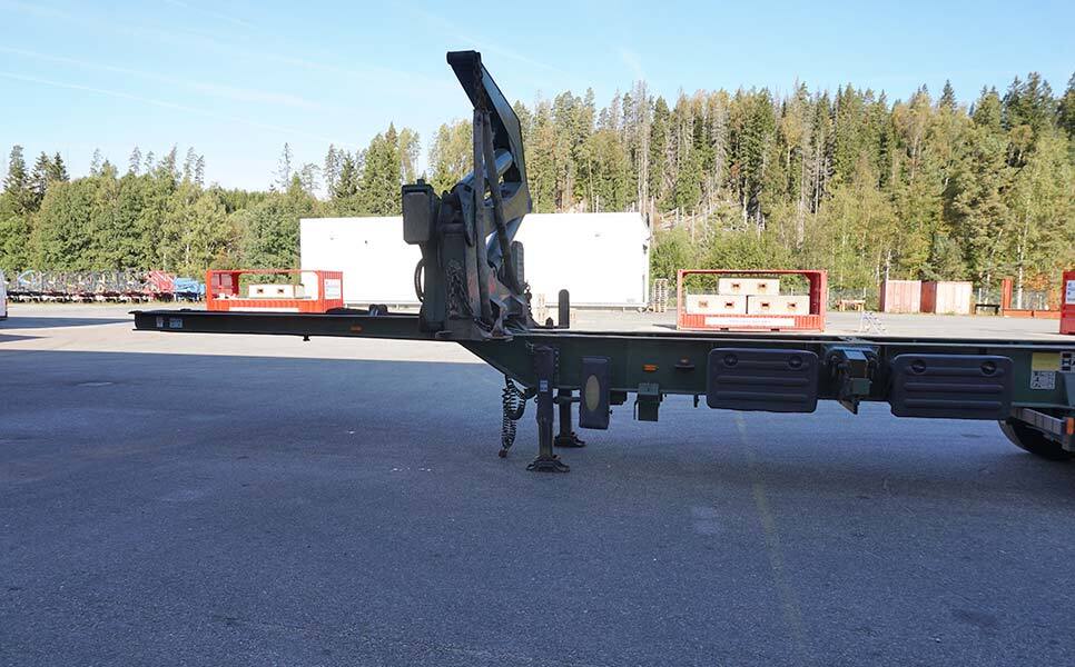 Hammar 195 S, Sideloader, 33 tonnes SWL (20'-40') - 컨테이너 운반 장치/ 스와프 보디 세미 트레일러 : 사진 4 Hammar 195 S, Sideloader, 33 tonnes SWL (20'-40') - 컨테이너 운반 장치/ 스와프 보디 세미 트레일러 : 사진 4