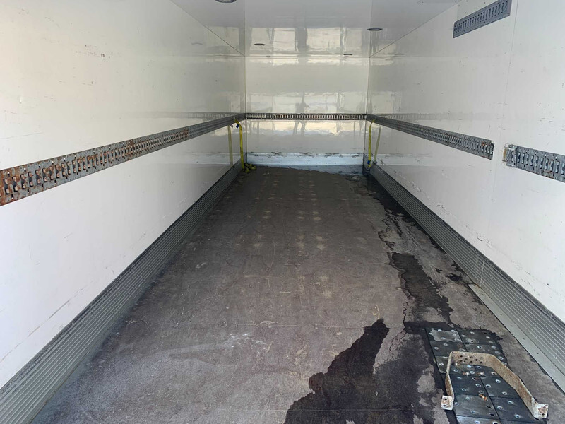Arka BOX FOR TRUCK 8050x2500x2300 MM / FURGOON - 스왑 바디 - 박스 : 사진 5 Arka BOX FOR TRUCK 8050x2500x2300 MM / FURGOON - 스왑 바디 - 박스 : 사진 5