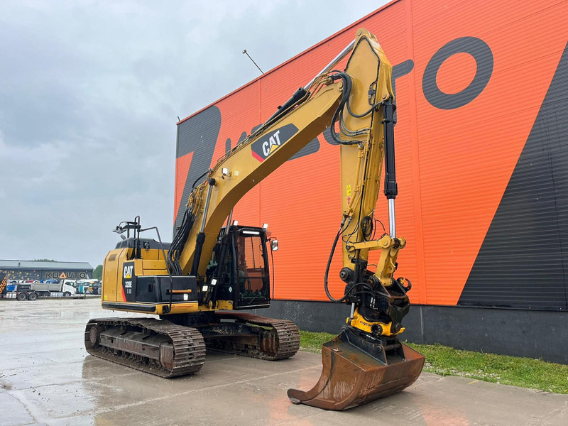 Caterpillar 320 E 3D / ROTOTILT / CENTRAL LUBRICATION / 3D / AC - 크롤러 굴삭기 : 사진 2 Caterpillar 320 E 3D / ROTOTILT / CENTRAL LUBRICATION / 3D / AC - 크롤러 굴삭기 : 사진 2
