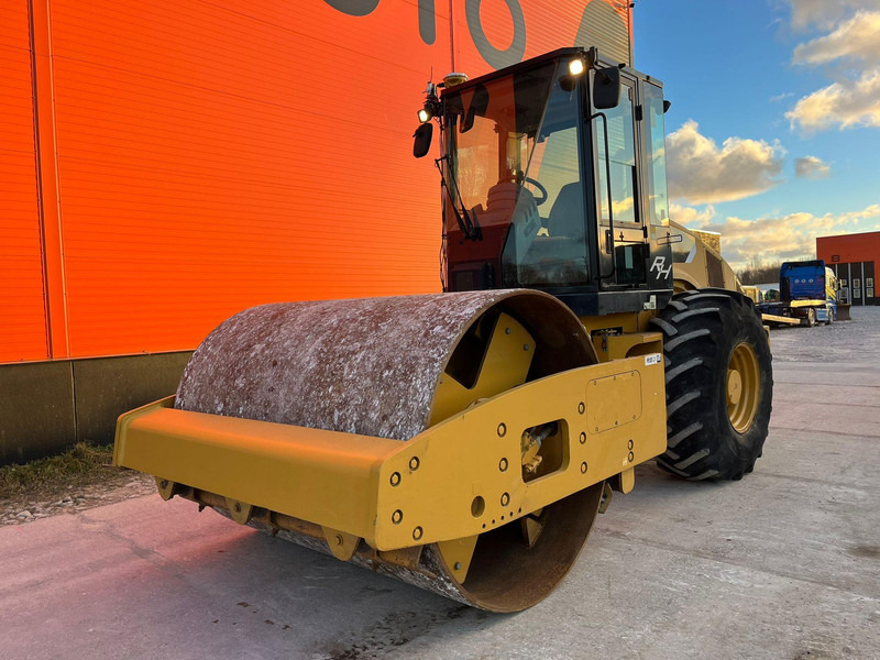 Caterpillar CS 56 AC - 롤러 : 사진 2 Caterpillar CS 56 AC - 롤러 : 사진 2