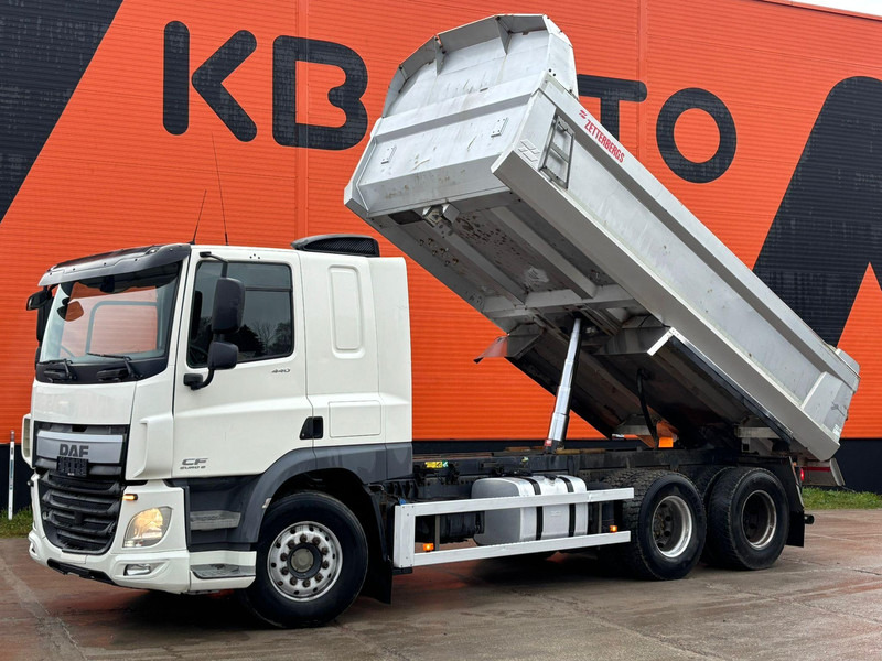 DAF CF 440 6x2 BOX L=5620 mm - 덤프트럭 : 사진 2 DAF CF 440 6x2 BOX L=5620 mm - 덤프트럭 : 사진 2