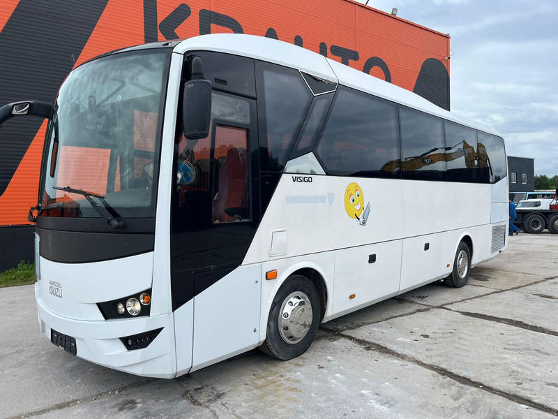 Isuzu Visigo 4x2 EURO 6 / 41 SEATS / AC - 대형 버스 : 사진 3 Isuzu Visigo 4x2 EURO 6 / 41 SEATS / AC - 대형 버스 : 사진 3