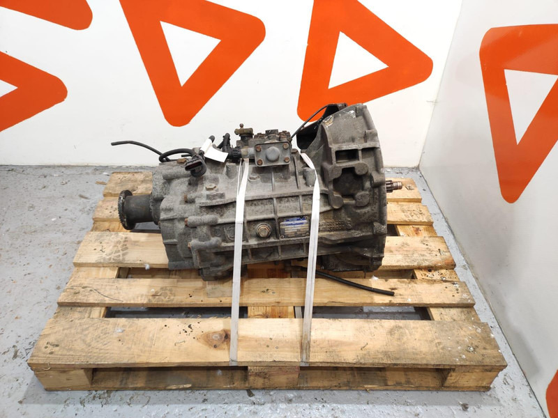 Iveco ZF 6S700TO GEARBOX - 기어박스 트럭 용 : 사진 1 Iveco ZF 6S700TO GEARBOX - 기어박스 트럭 용 : 사진 1