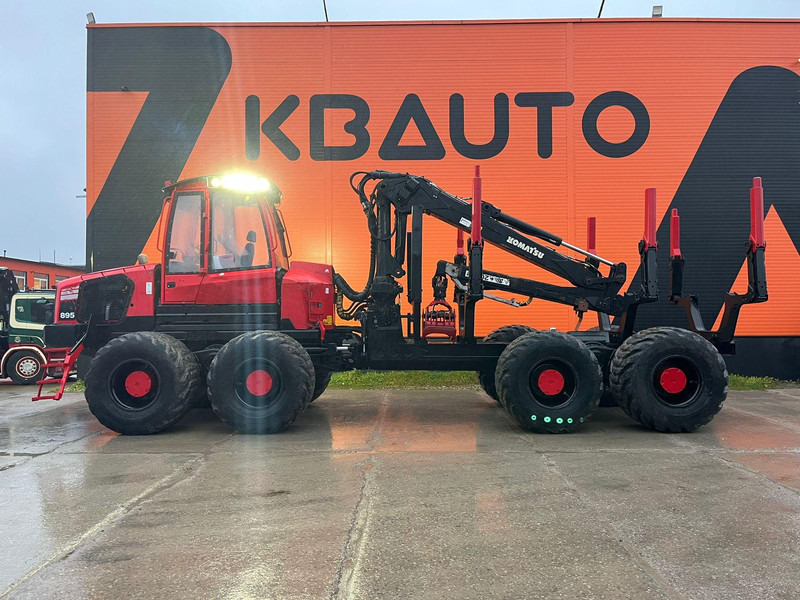 Komatsu 895 8x8 LOADFLEX / CRANE 165F - 임업용 트레일러 : 사진 3 Komatsu 895 8x8 LOADFLEX / CRANE 165F - 임업용 트레일러 : 사진 3