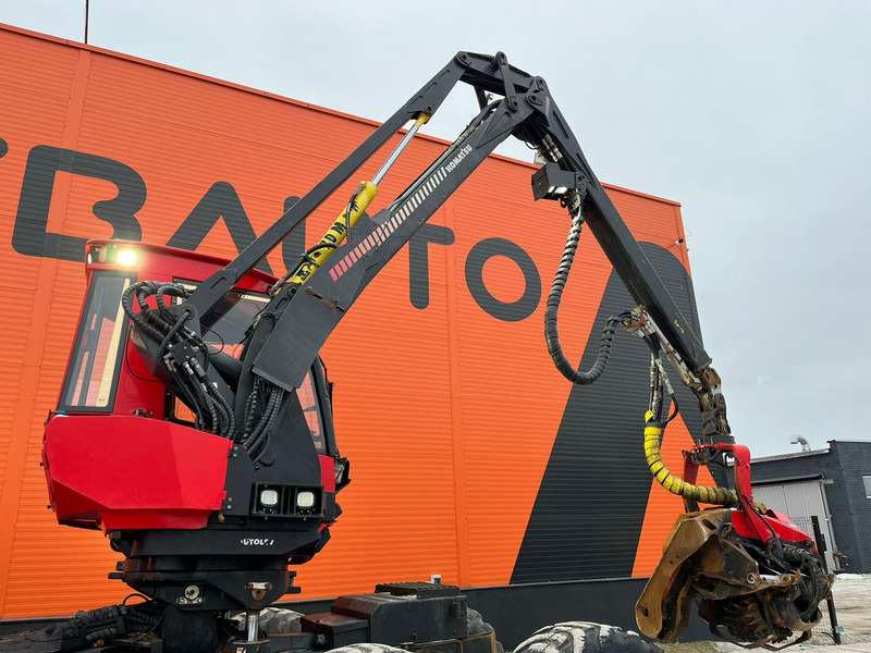 산림용 수확기 Komatsu 931 6x6 HEAD C144 : 사진 15