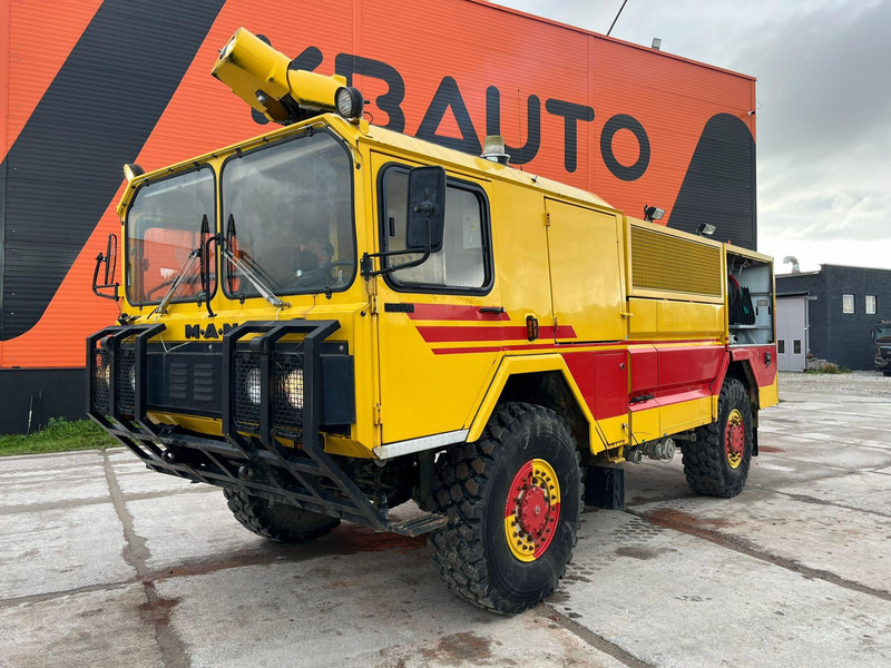 MAN DAF 14.440 4x4 Rosenbauer R280HN2 / 2800 l/min - 15 bar / 300 l/min - 40 bar / tanks 178 + 1546 l - 소방차 : 사진 2 MAN DAF 14.440 4x4 Rosenbauer R280HN2 / 2800 l/min - 15 bar / 300 l/min - 40 bar / tanks 178 + 1546 l - 소방차 : 사진 2