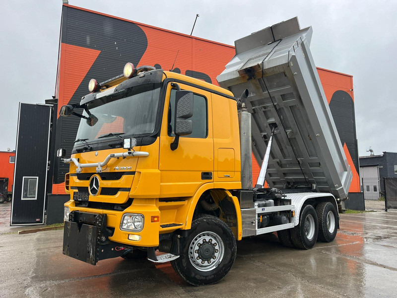 Mercedes-Benz Actros 1844 4x4+2 BOX L=4773 mm - 덤프트럭 : 사진 2 Mercedes-Benz Actros 1844 4x4+2 BOX L=4773 mm - 덤프트럭 : 사진 2