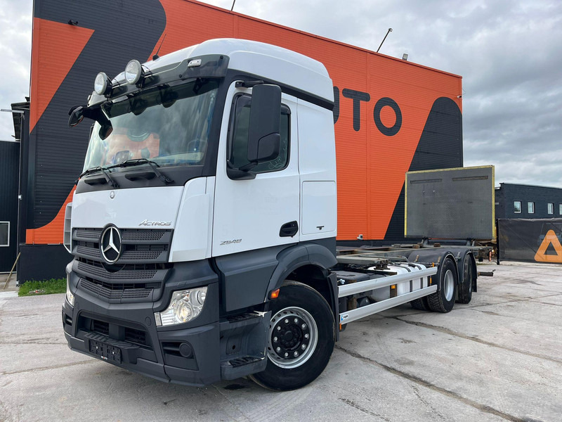 Mercedes-Benz Actros 2548 6x2*4 RETARDER / CHASSIS L= 7870 mm - 캡 새시 트럭 : 사진 2 Mercedes-Benz Actros 2548 6x2*4 RETARDER / CHASSIS L= 7870 mm - 캡 새시 트럭 : 사진 2