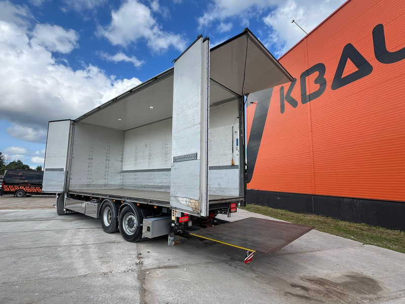 박스 트럭 Mercedes-Benz Actros 2551 6x2*4 BOX L=7401mm : 사진 11 박스 트럭 Mercedes-Benz Actros 2551 6x2*4 BOX L=7401mm : 사진 11