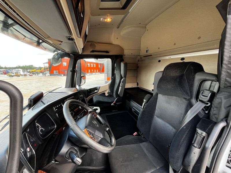 박스 트럭 Mercedes-Benz Actros 2551 6x2*4 BOX L=7401mm : 사진 16 박스 트럭 Mercedes-Benz Actros 2551 6x2*4 BOX L=7401mm : 사진 16