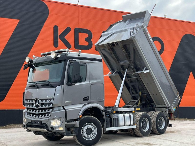 Mercedes-Benz Arocs 2658 6x4 RETARDER / FULL STEEL / BOX L=4633 mm - 덤프트럭 : 사진 2 Mercedes-Benz Arocs 2658 6x4 RETARDER / FULL STEEL / BOX L=4633 mm - 덤프트럭 : 사진 2