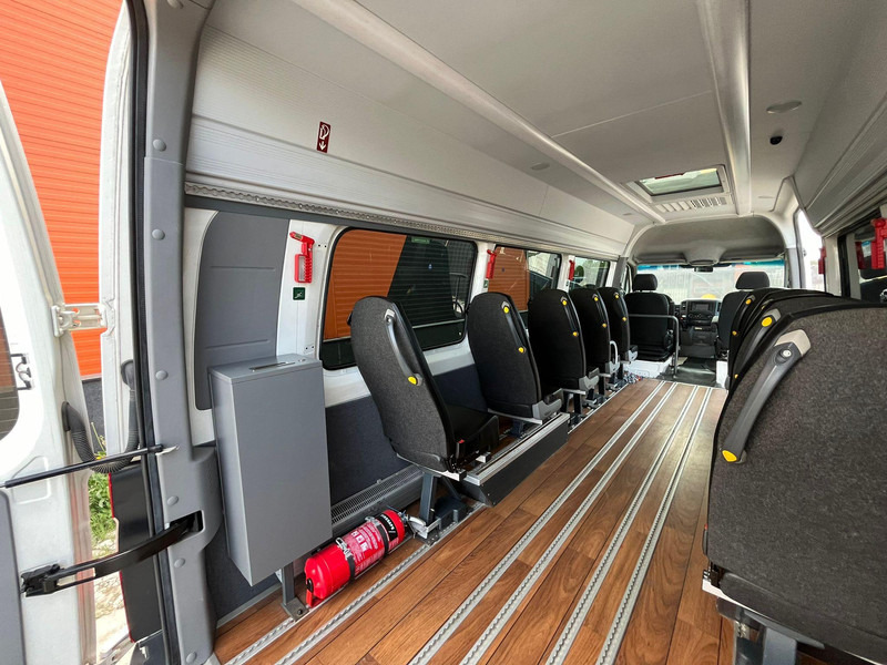 소형 버스, 승합차 Mercedes-Benz Sprinter 516 CDI 17 SEATS / DRIVER AC : 사진 16 소형 버스, 승합차 Mercedes-Benz Sprinter 516 CDI 17 SEATS / DRIVER AC : 사진 16