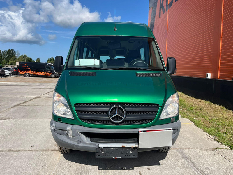 Mercedes-Benz Sprinter 516 CDI 4x2 22 SEATS / AC - 소형 버스, 승합차 : 사진 3 Mercedes-Benz Sprinter 516 CDI 4x2 22 SEATS / AC - 소형 버스, 승합차 : 사진 3