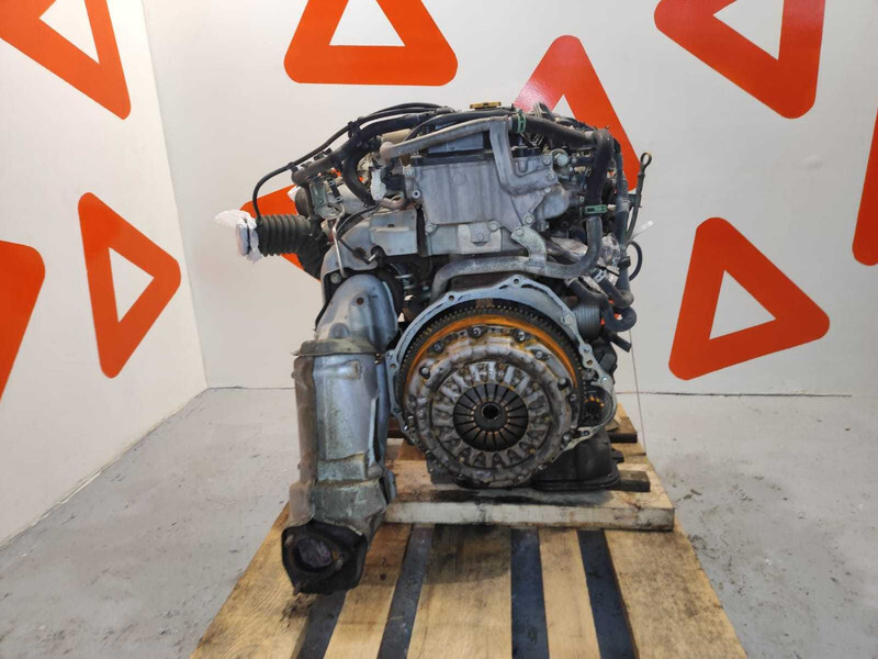 Nissan NT 400 CABSTAR ENGINE YD25DDTI / LOW MILEAGE 25704 km - 엔진 트럭 용 : 사진 4 Nissan NT 400 CABSTAR ENGINE YD25DDTI / LOW MILEAGE 25704 km - 엔진 트럭 용 : 사진 4
