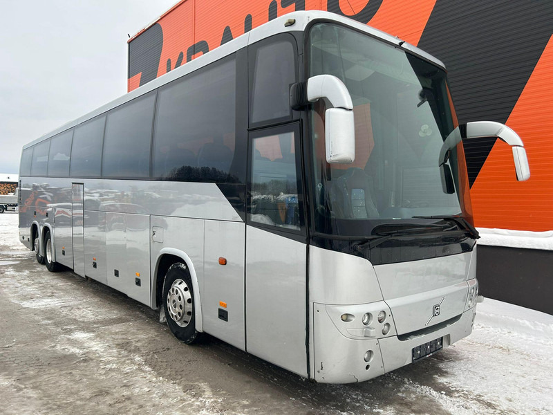 대형 버스 Volvo B12B 9900 6x2 54 SEATS / AC / AUXILIARY HEATING / WC / DVD / CD : 사진 1