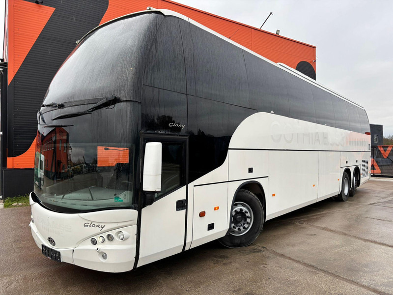 Volvo B12B Beulas Glory 6x2*4 61 SEATS / AC / AUXILIARY HEATING / WC - 대형 버스 : 사진 3 Volvo B12B Beulas Glory 6x2*4 61 SEATS / AC / AUXILIARY HEATING / WC - 대형 버스 : 사진 3