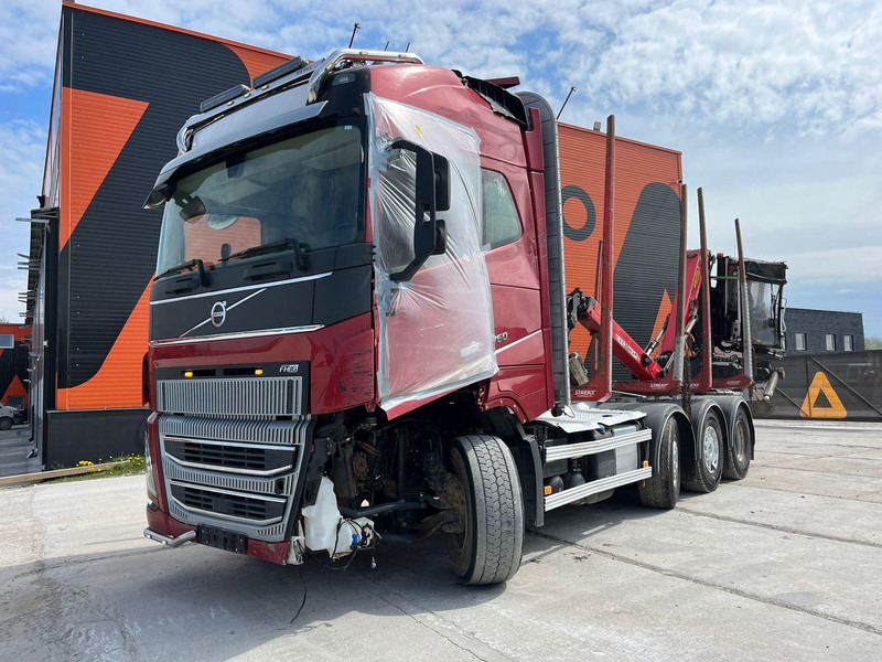 Volvo FH 16 750 8x4/4 DAMAGED ! - 목재 트럭, 크레인 트럭 : 사진 2 Volvo FH 16 750 8x4/4 DAMAGED ! - 목재 트럭, 크레인 트럭 : 사진 2