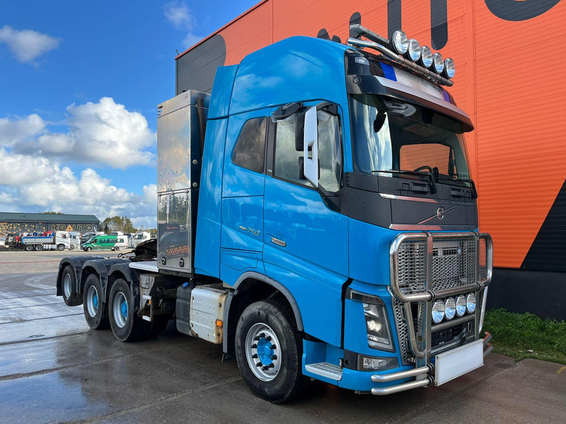 Volvo FH 16 750 8x4 GCW 130 ton / GLOBE XL / HYDRAULICS / BIG AXLES - 트랙터 유닛 : 사진 3 Volvo FH 16 750 8x4 GCW 130 ton / GLOBE XL / HYDRAULICS / BIG AXLES - 트랙터 유닛 : 사진 3