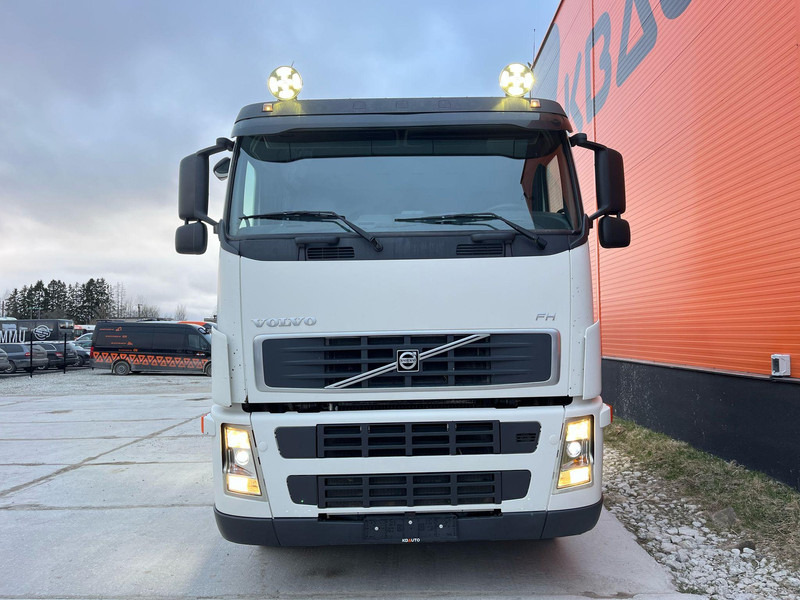 Volvo FH 440 6x2 HIAB 122D-3 / PLATFORM L=7045 mm - 드롭사이드/ 플랫베드 트럭, 크레인 트럭 : 사진 3 Volvo FH 440 6x2 HIAB 122D-3 / PLATFORM L=7045 mm - 드롭사이드/ 플랫베드 트럭, 크레인 트럭 : 사진 3